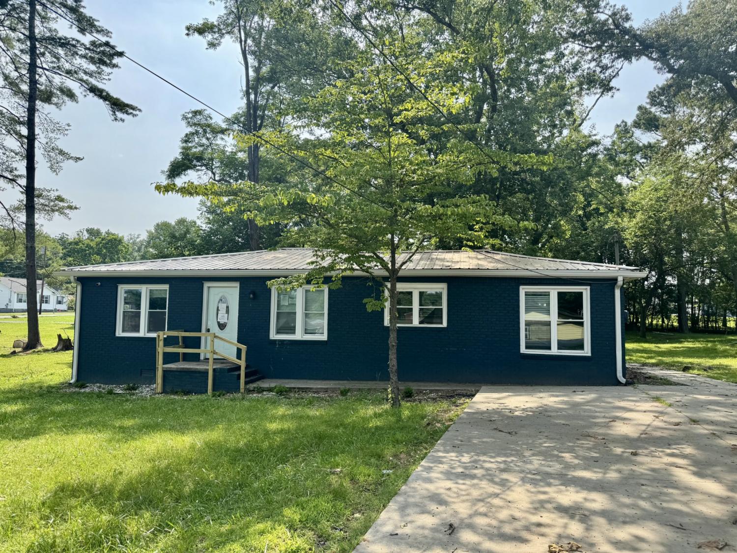608-Oakdale-St For Sale