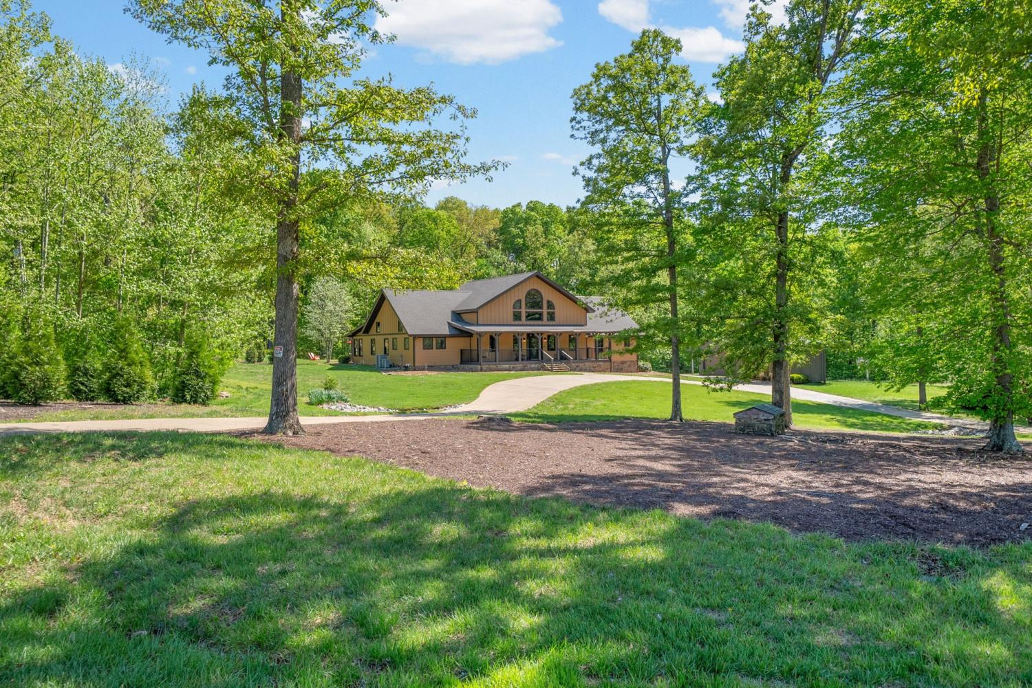 955-Stratton-Rd For Sale