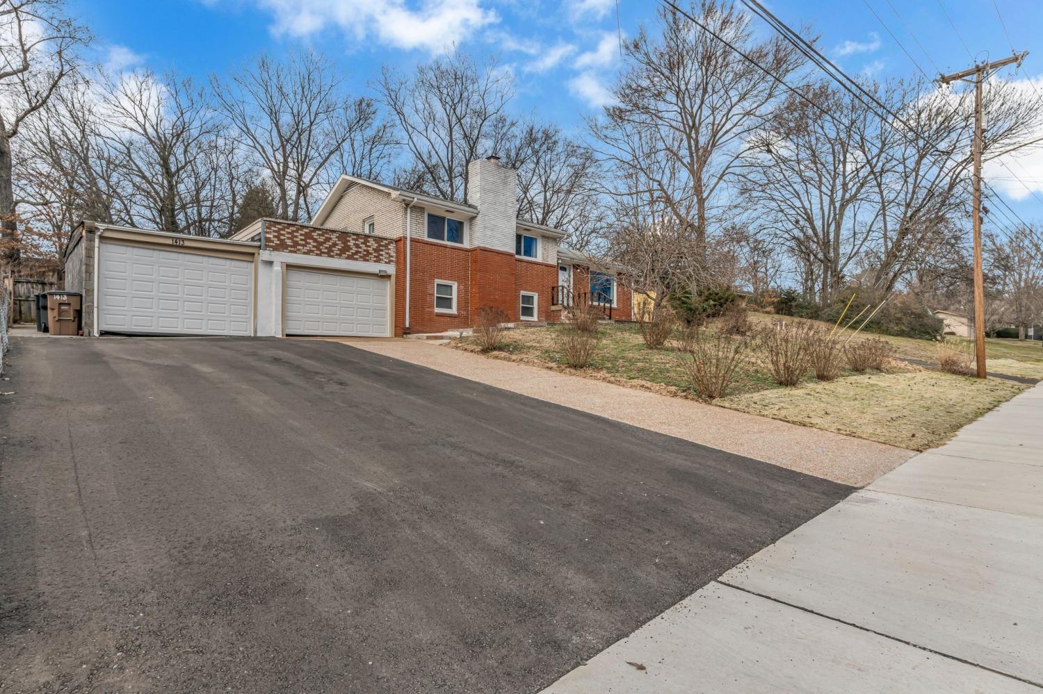 1413-Winthorne-Dr For Sale