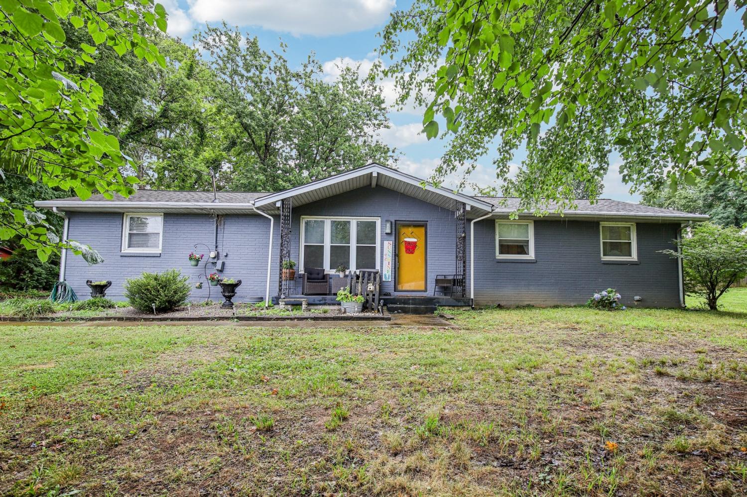 219-Grandview-Dr For Sale