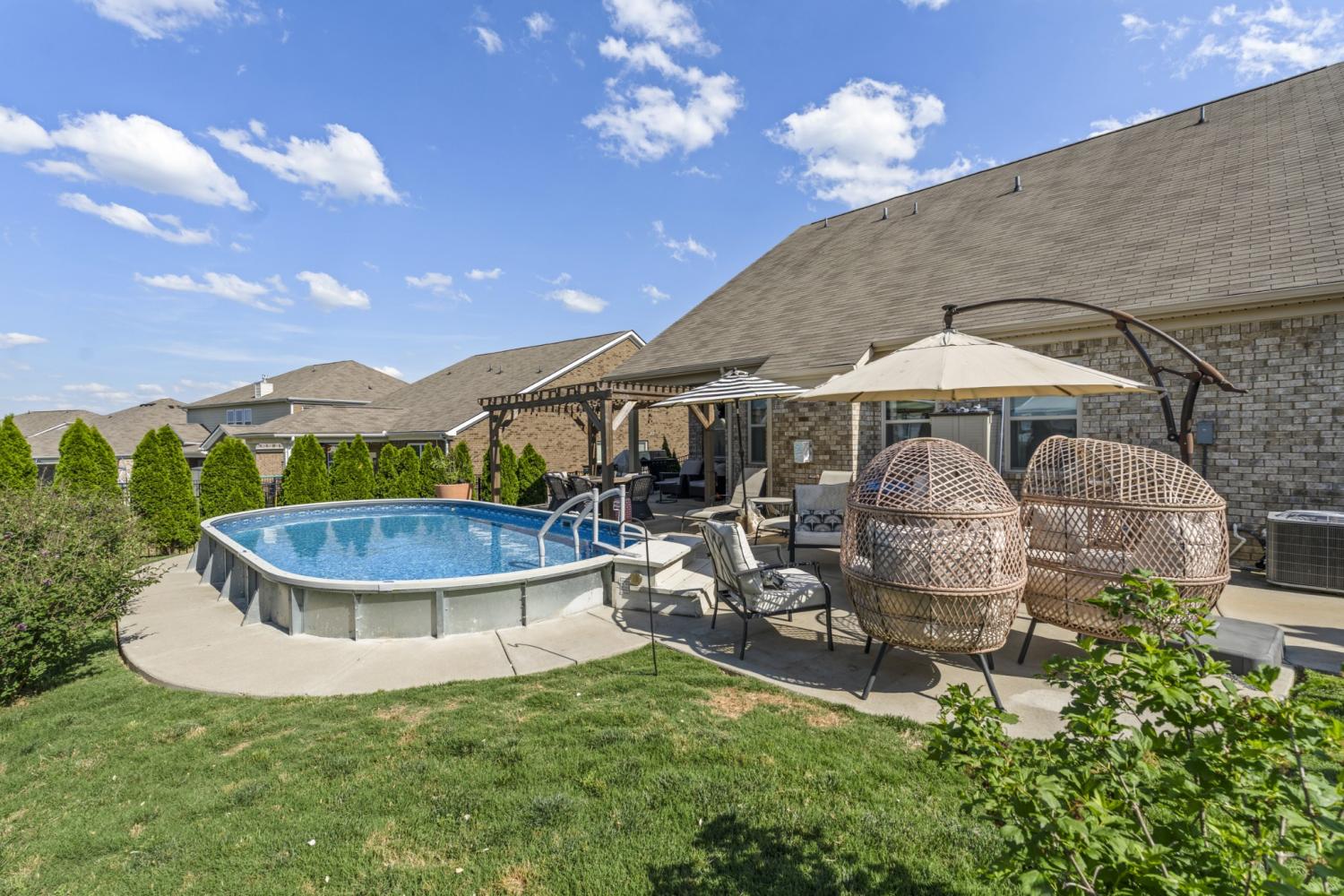 8048-Forest-Hills-Dr For Sale