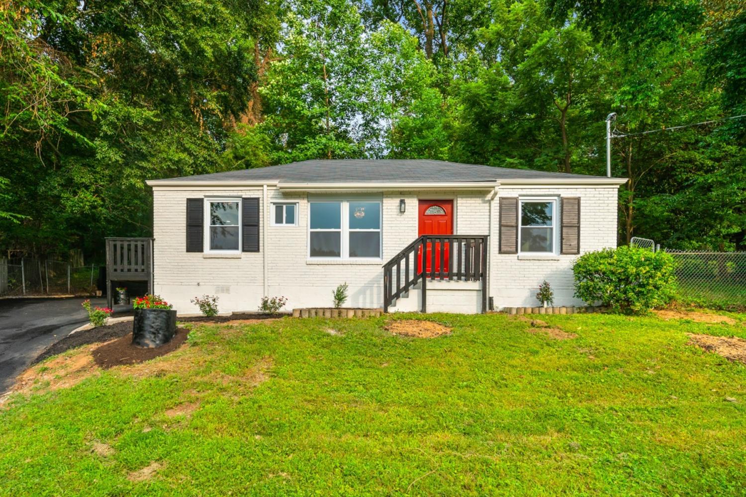 27-Cameo-Dr For Sale