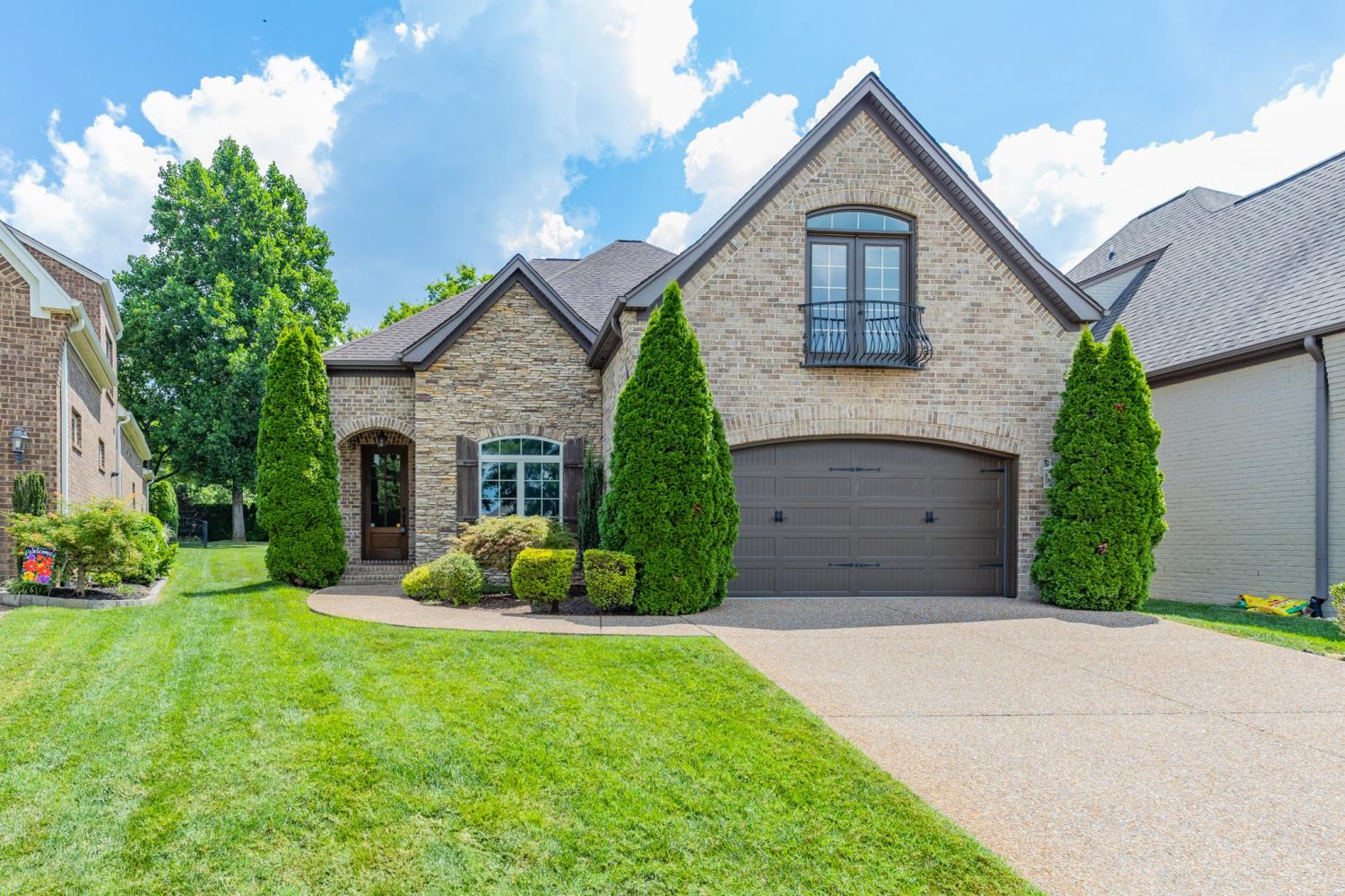 1017-Jarman-Pvt-Ln For Sale
