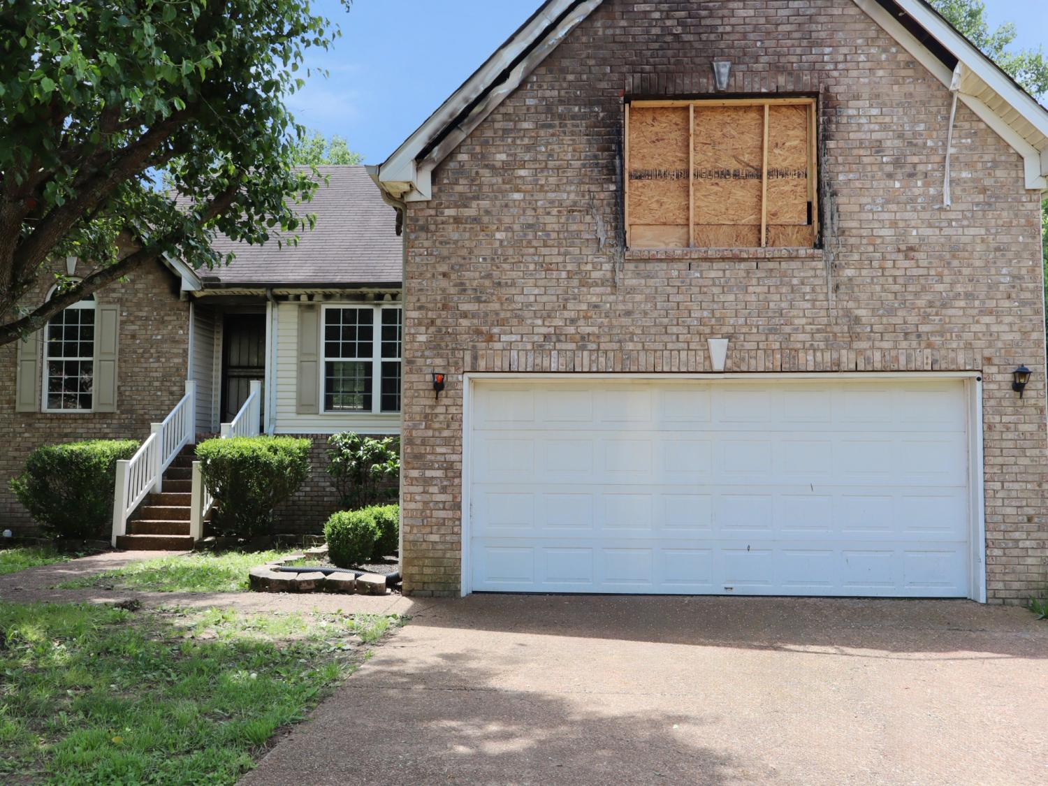 1633-Bridgecrest-Dr For Sale