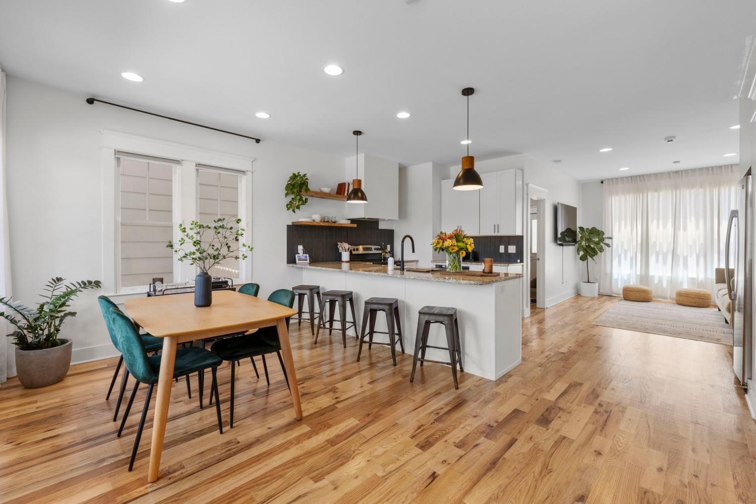 1501B-9th-Ave--N For Sale