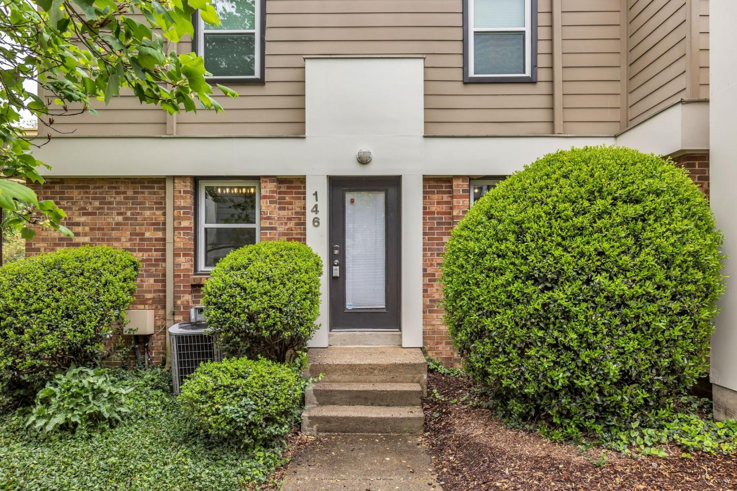 940-Gale-Ln For Sale