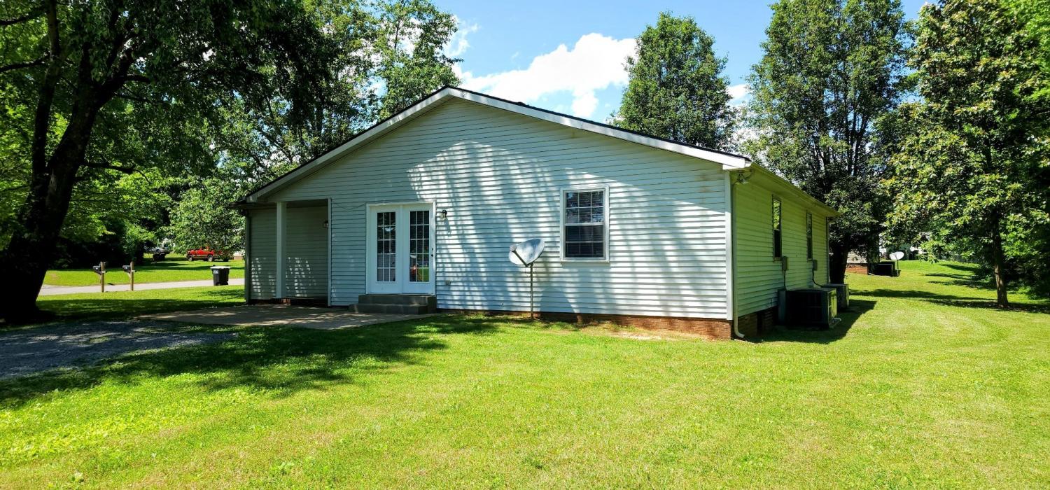 1487 Nichols Dr TN 37042 For Rent - 