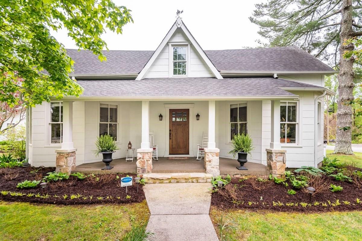 12-Moffat-St For Sale