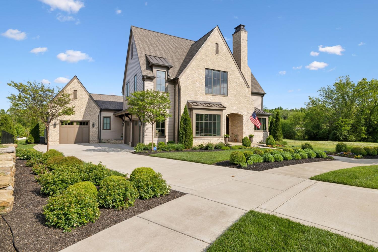 8820-Edgecomb-Dr For Sale