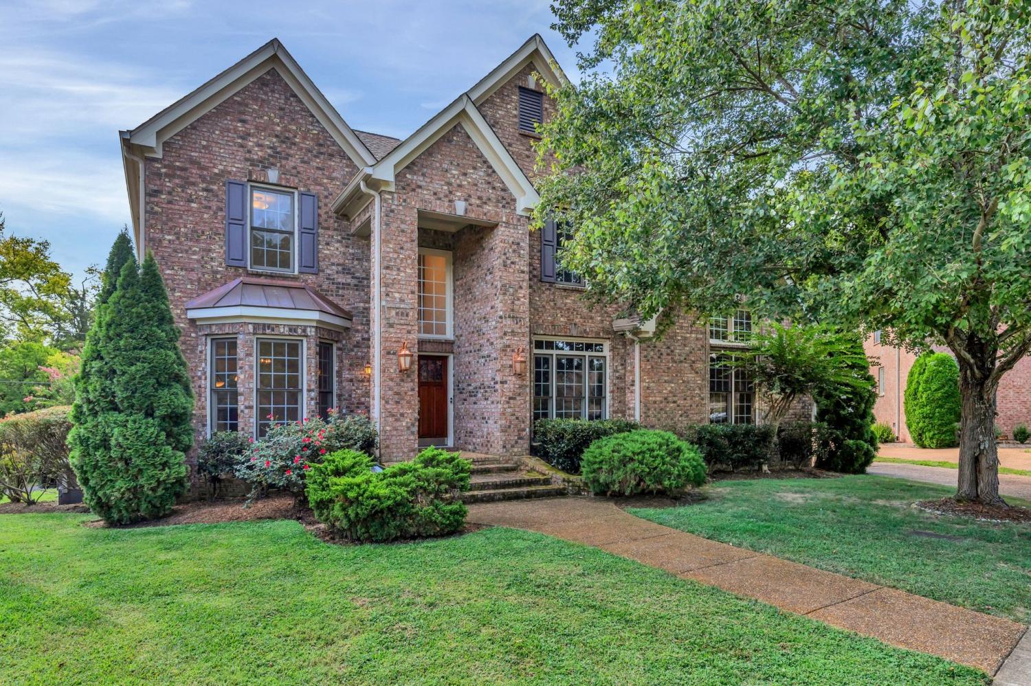 429-Caledonian-Ct For Sale
