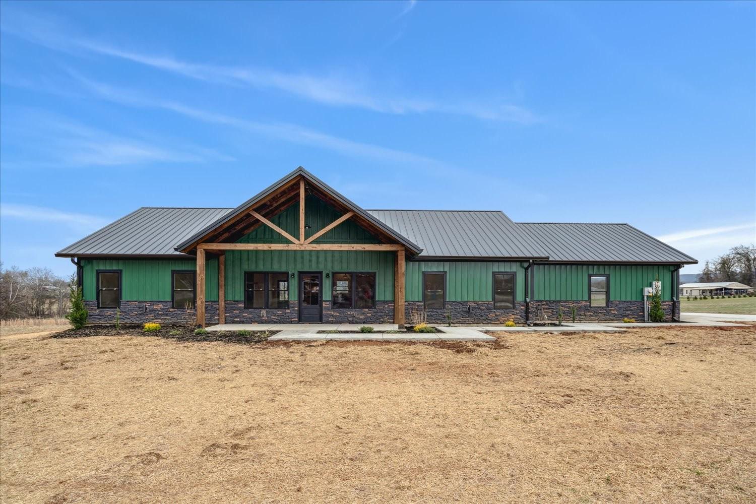 961-Collins-Ln For Sale