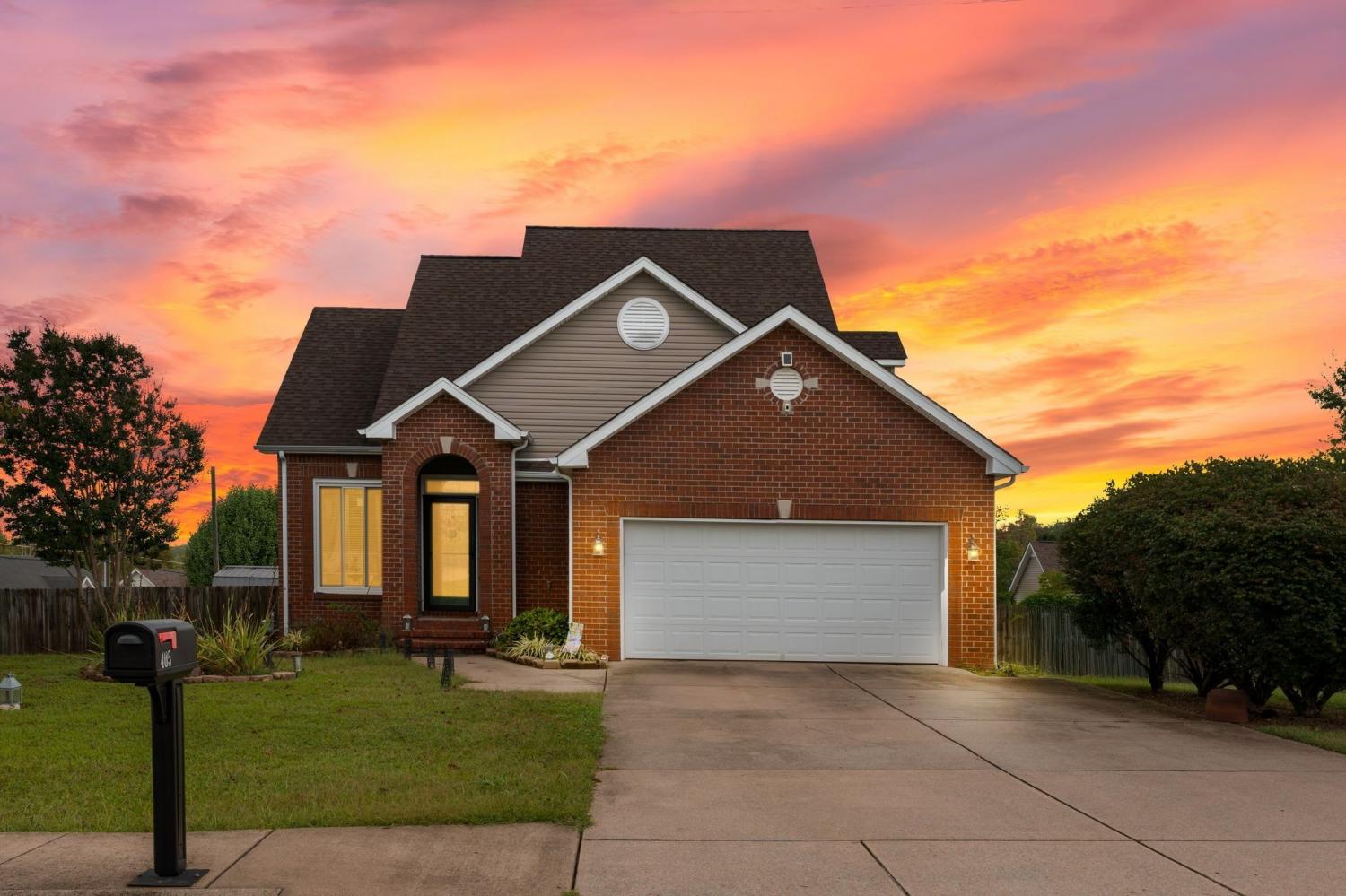 405-Arabian-Ln For Sale