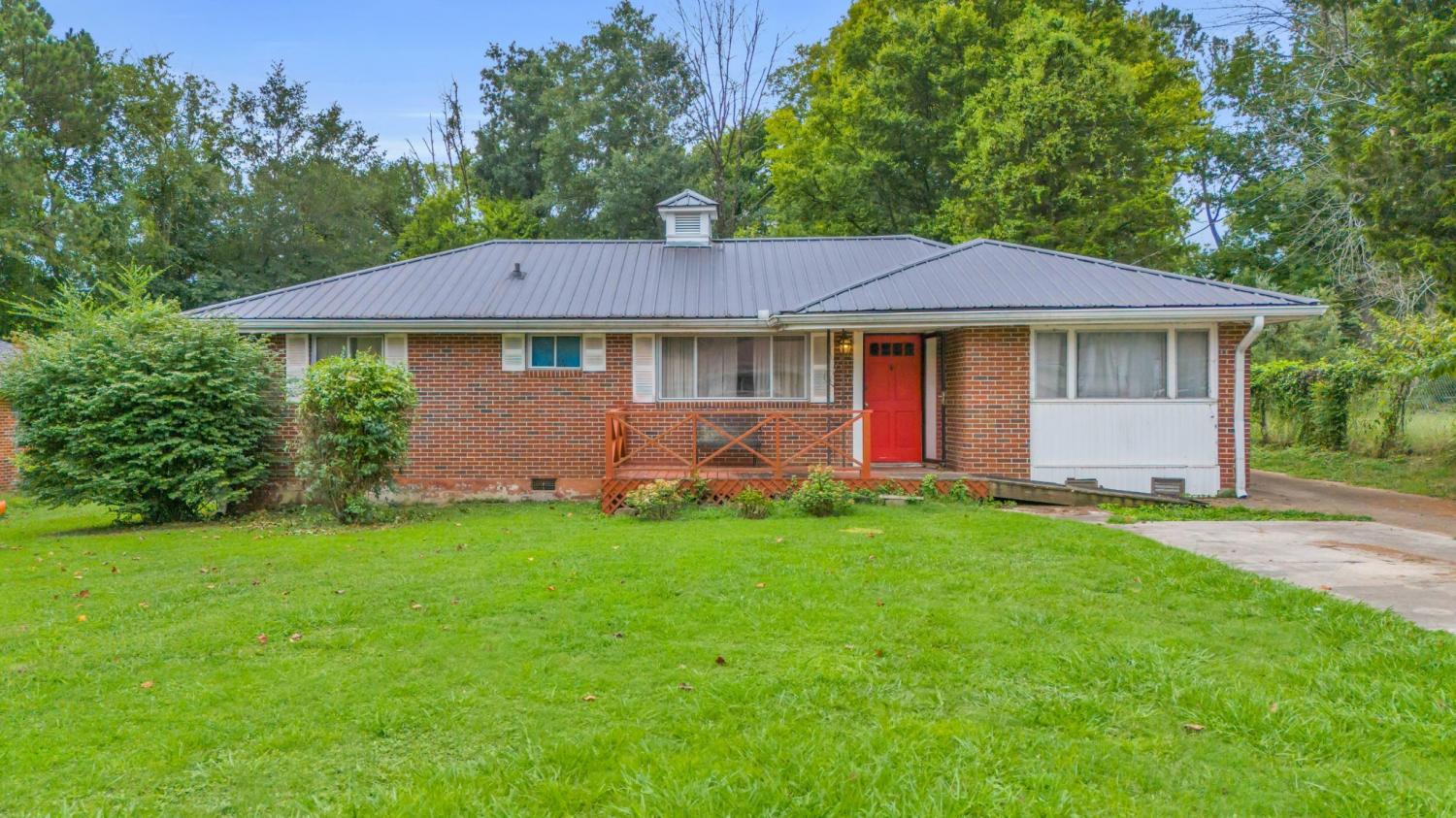 3224-Mountain-View-Drive For Sale
