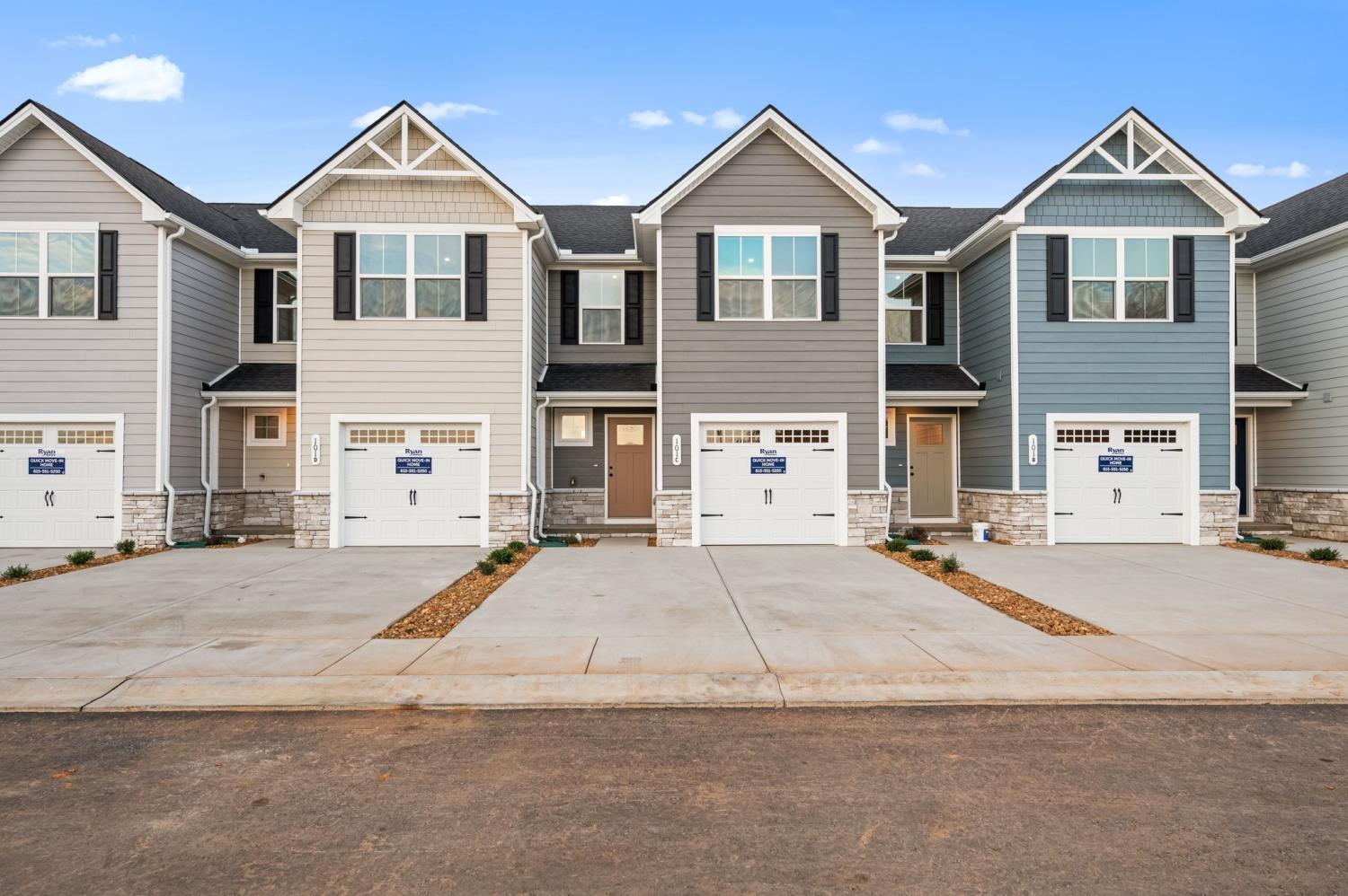106E-Bullpen-Ct For Sale