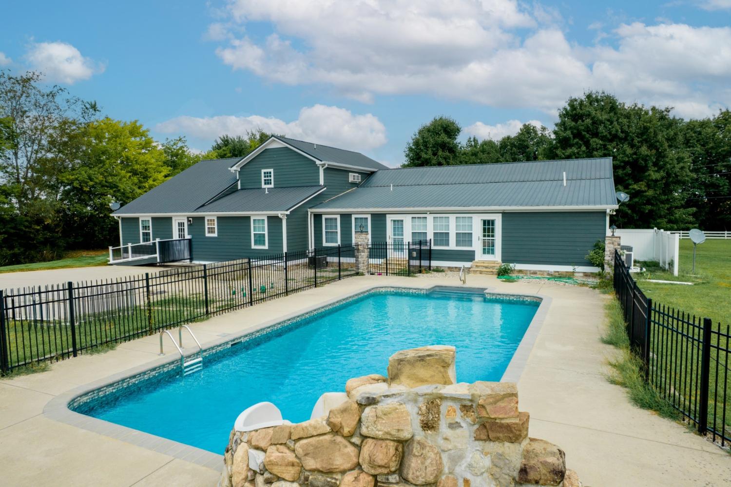 6931 Cowan Rd TN 37172 For Sale - 