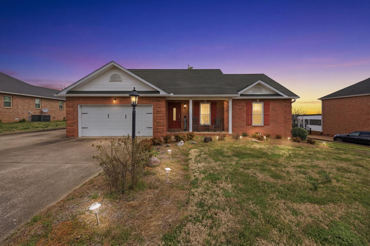415-Woodlands-Dr For Sale