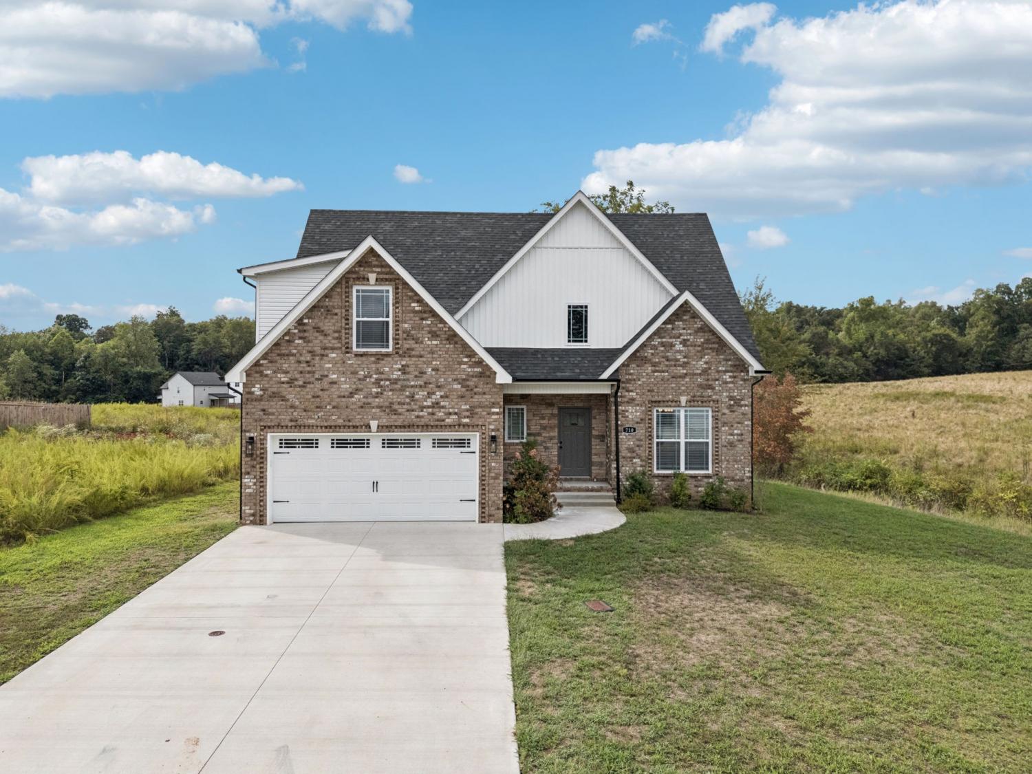 710-Eva-Agnes-Ave For Sale