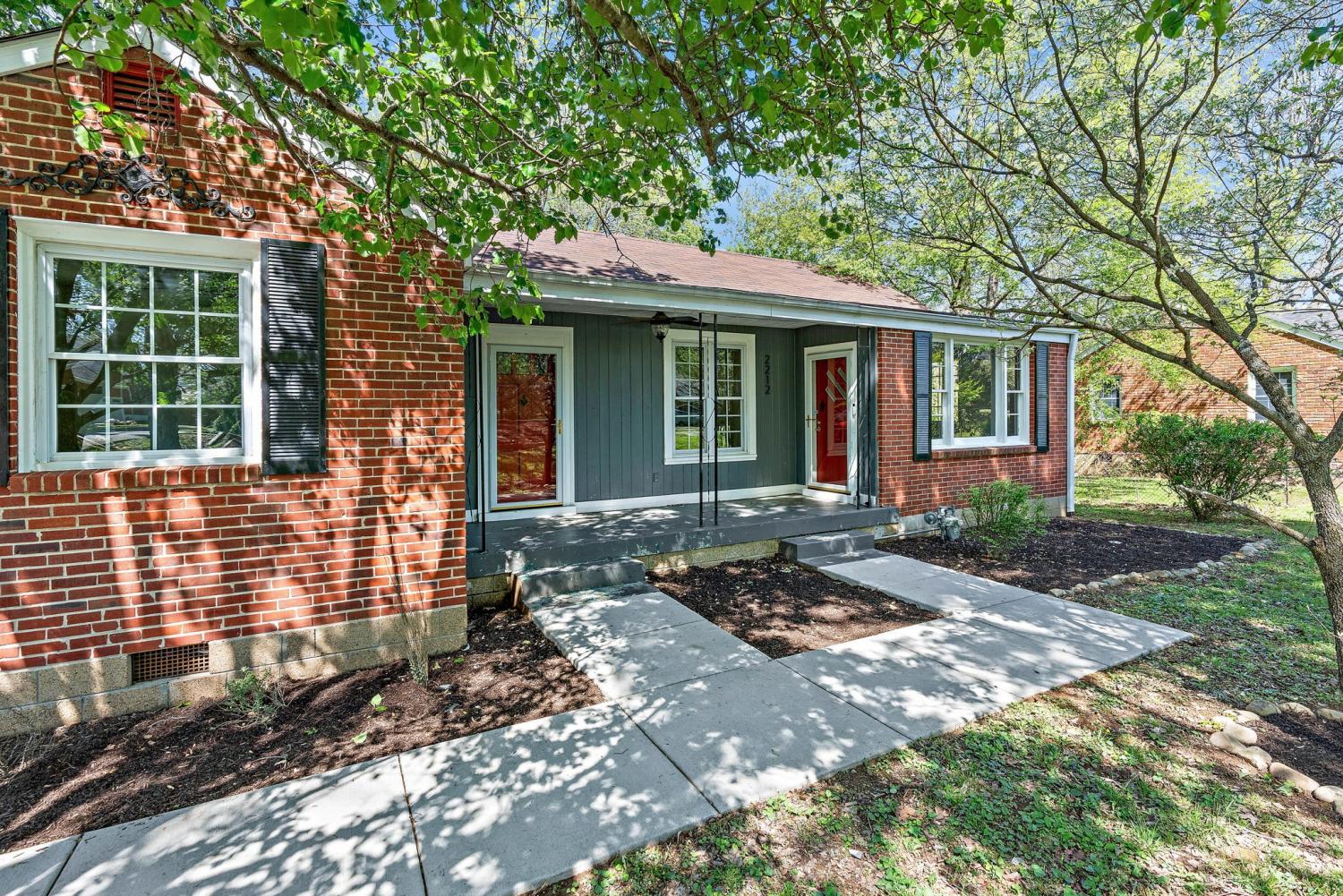 2212-Stratford-Ave For Sale
