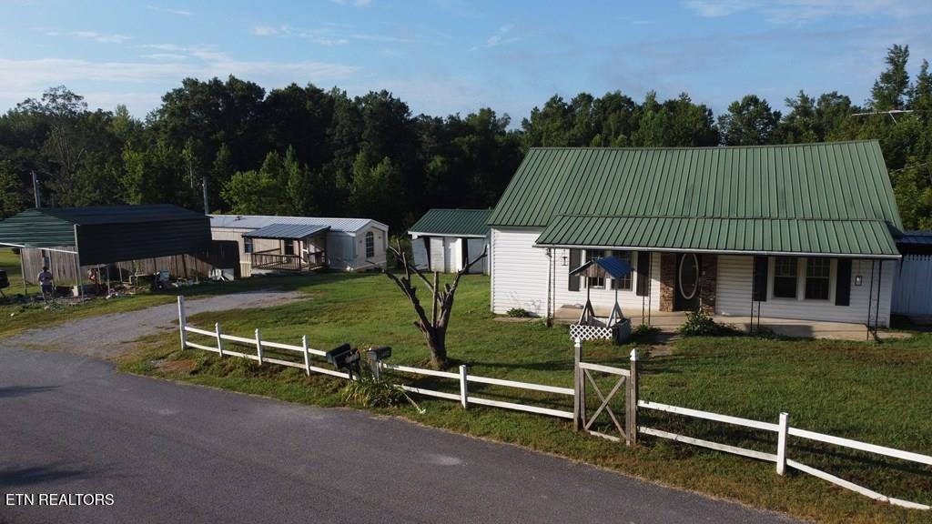 7224-Thomas-Twin-Oaks-Rd For Sale