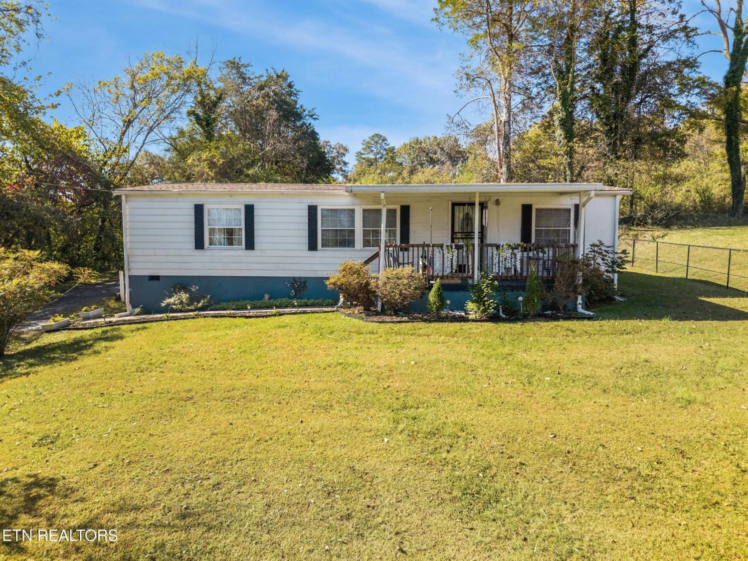 415-Hollingsworth-Circle For Sale