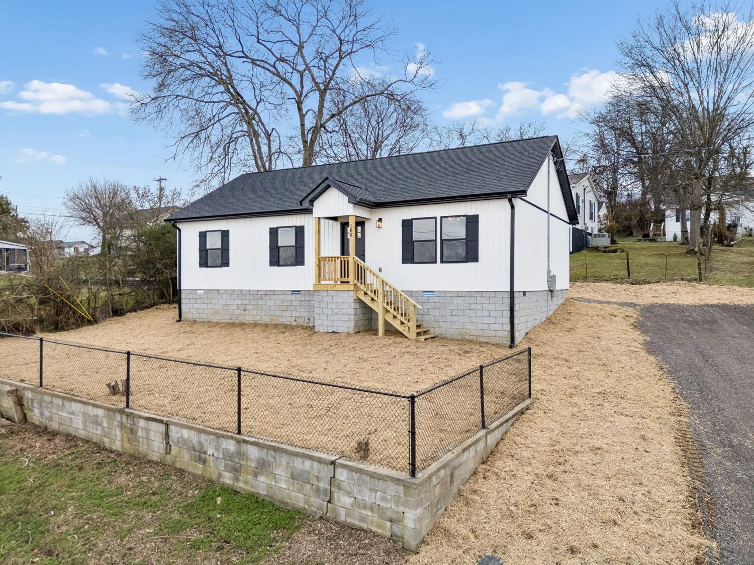 108-Read-Ave For Sale