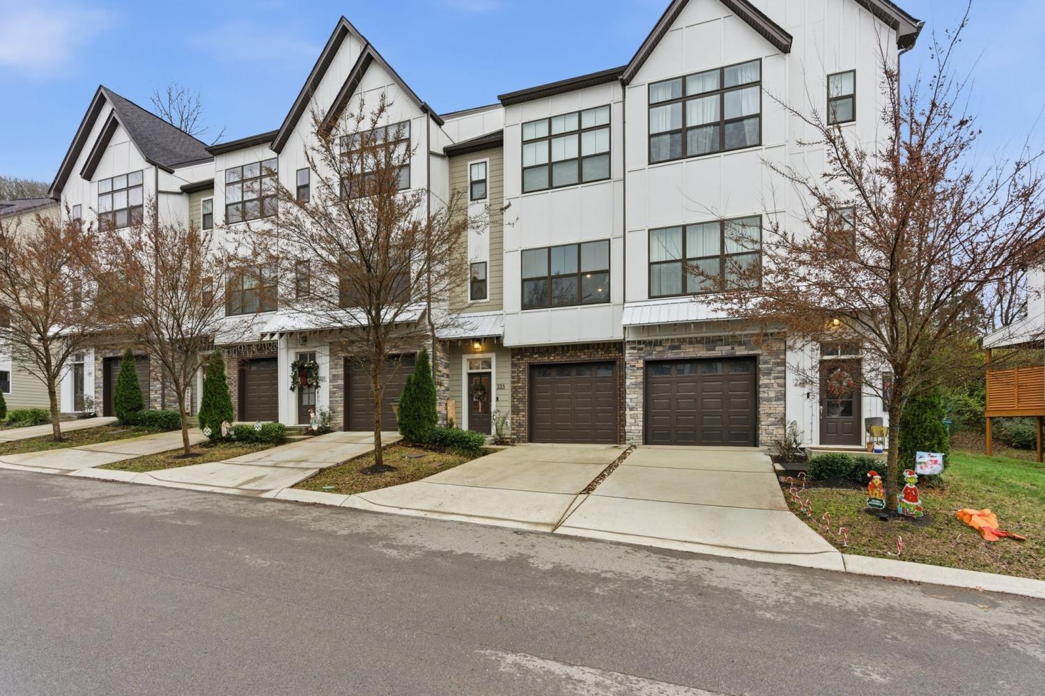 223-Stonecrest-Cir For Sale