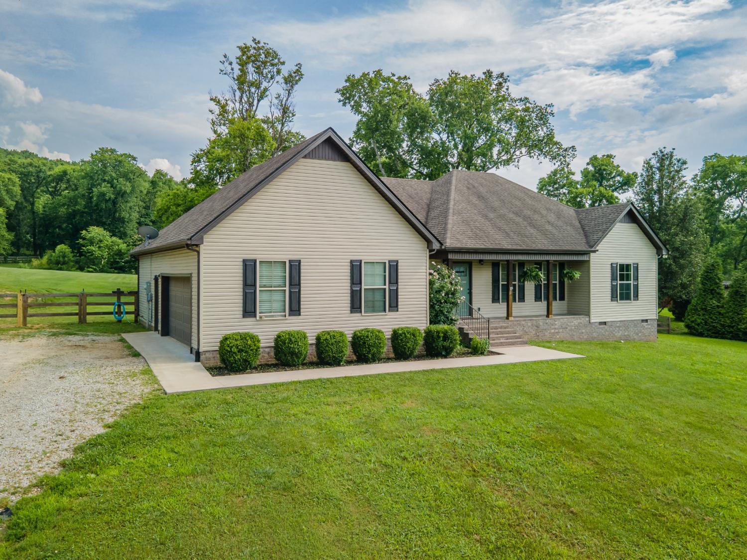 2034-Glencoe-Rd For Sale