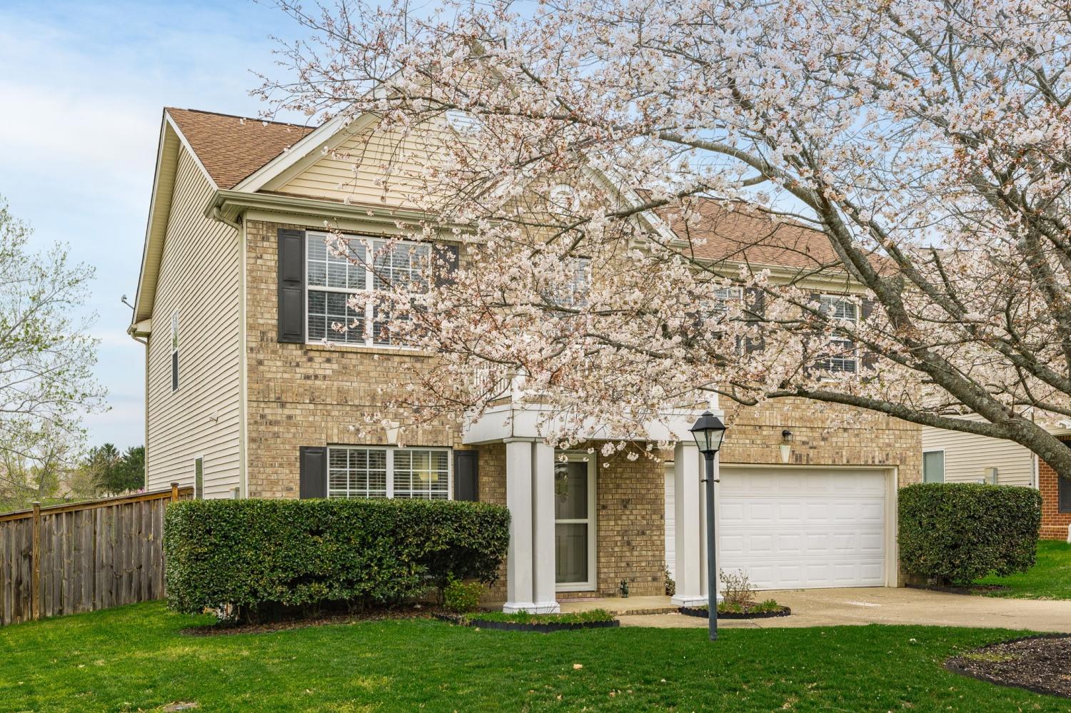 210-Vintage-Cir For Sale