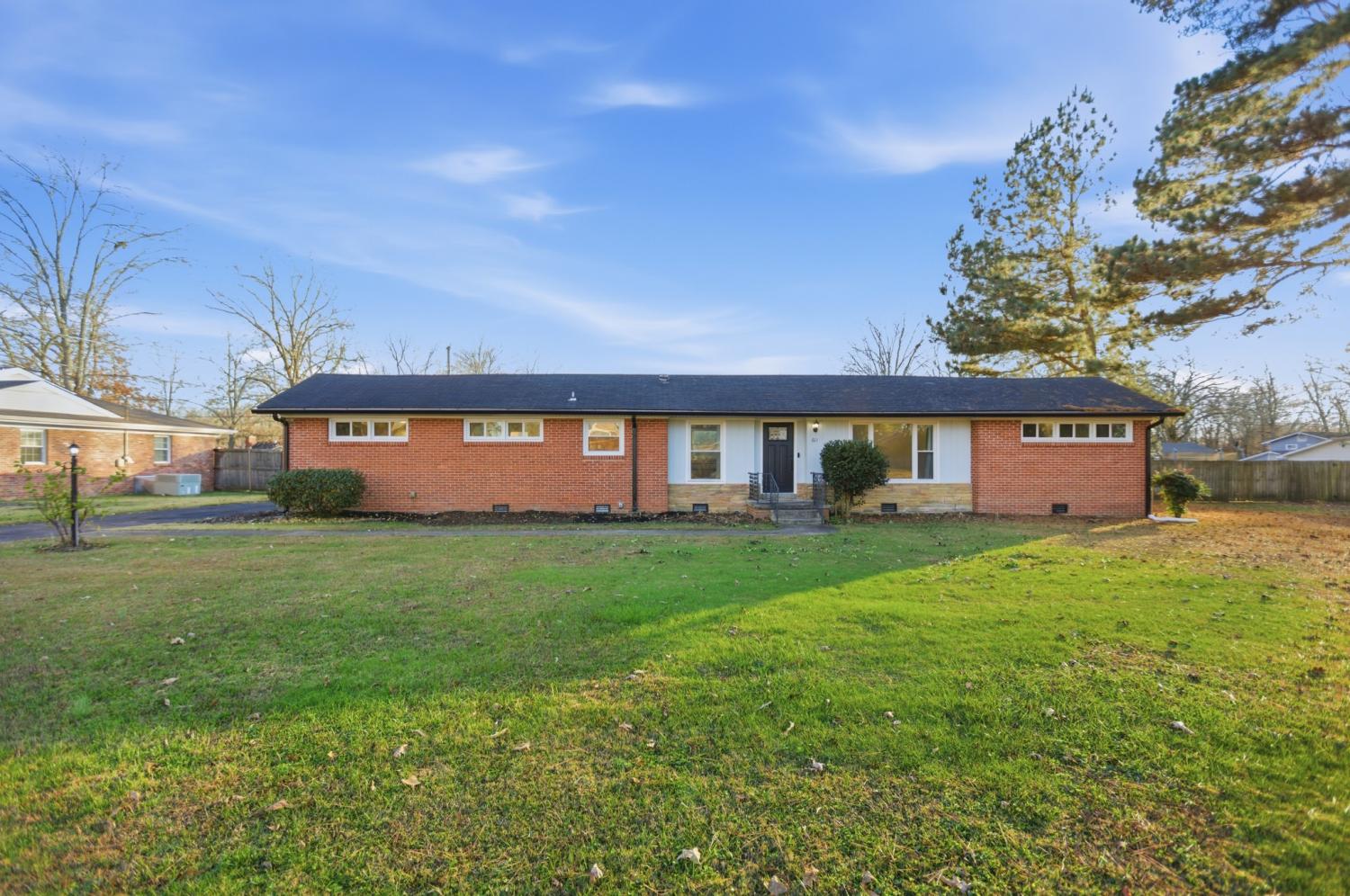 611-Bragg-Cir For Sale