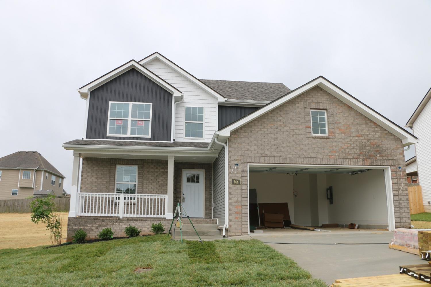 744-Banister-Dr For Sale