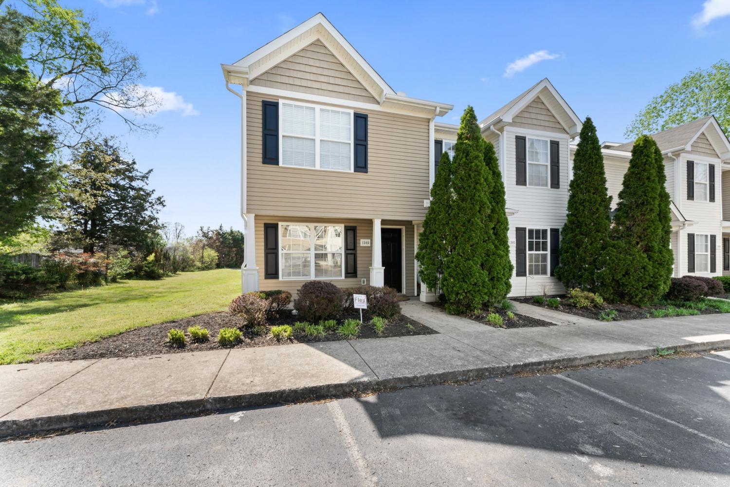 1303-Vermont-Ct For Sale