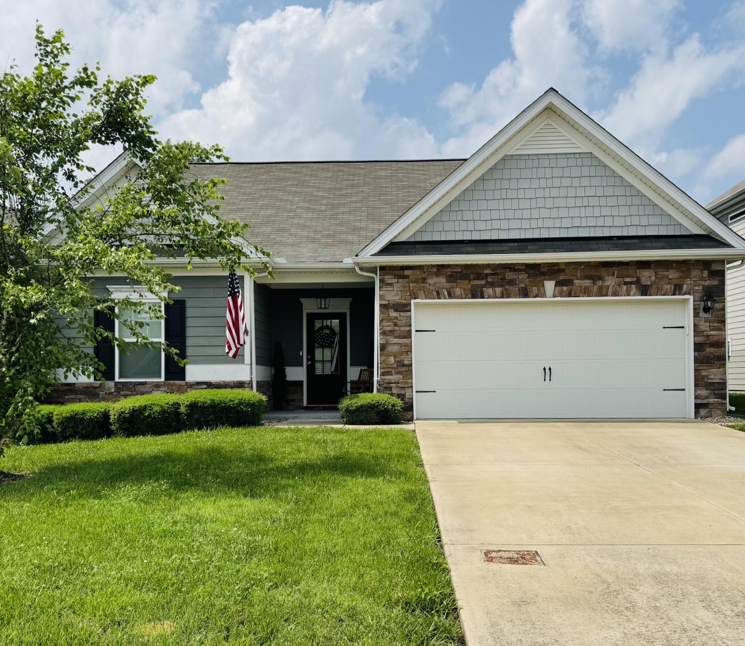 979-Carnation-Dr For Sale