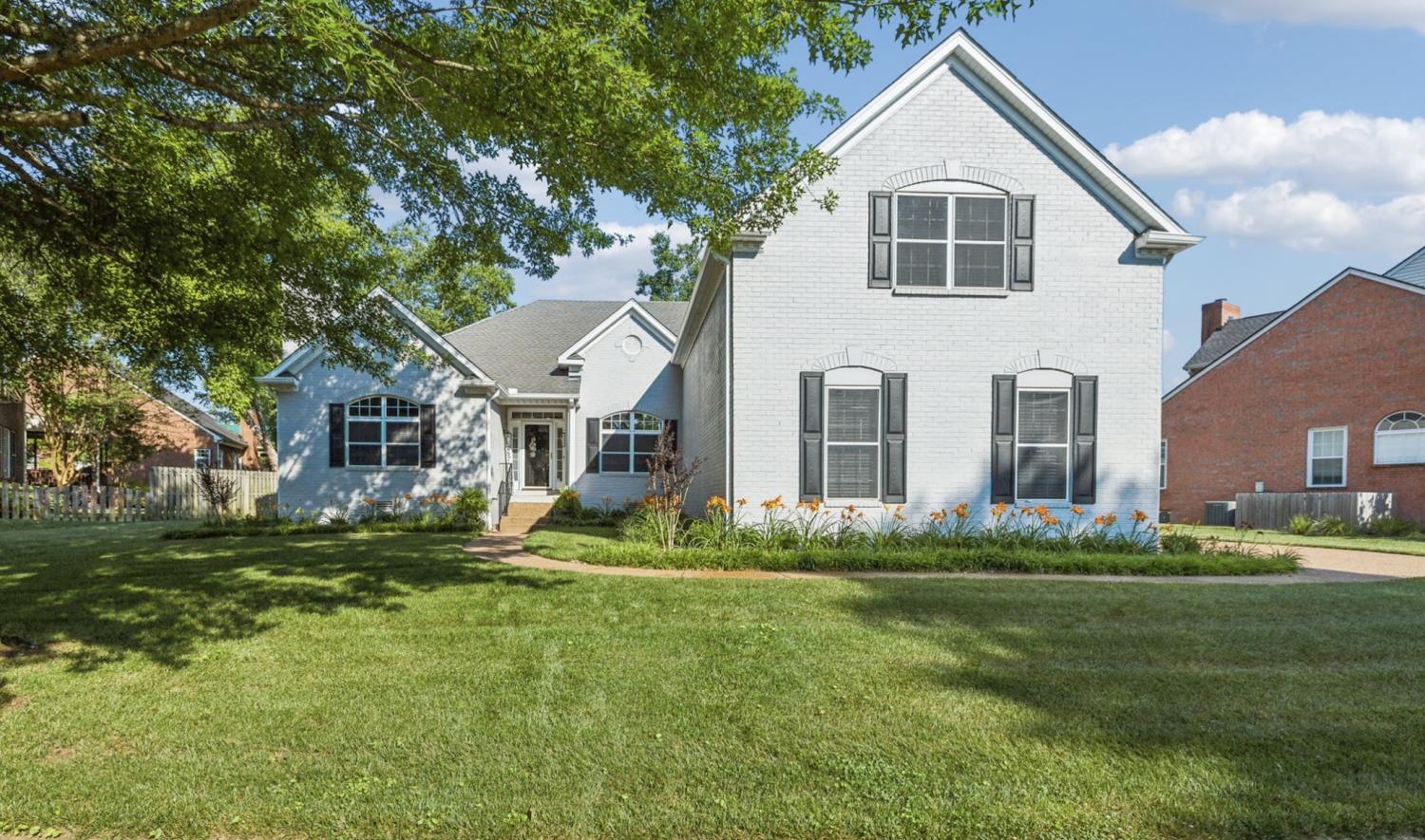 213-Stillcreek-Dr For Sale