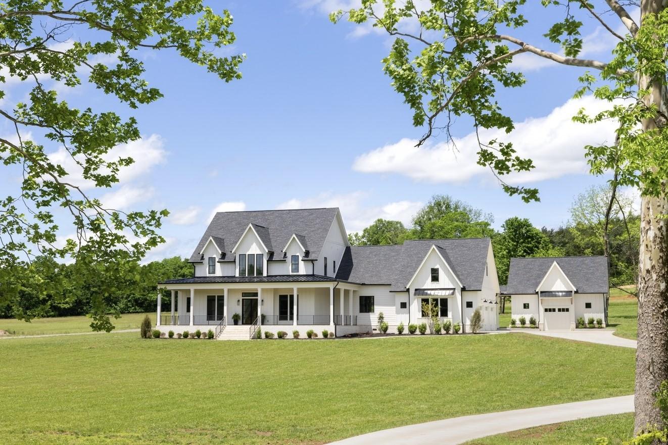 2576-Goose-Creek-Byp For Sale