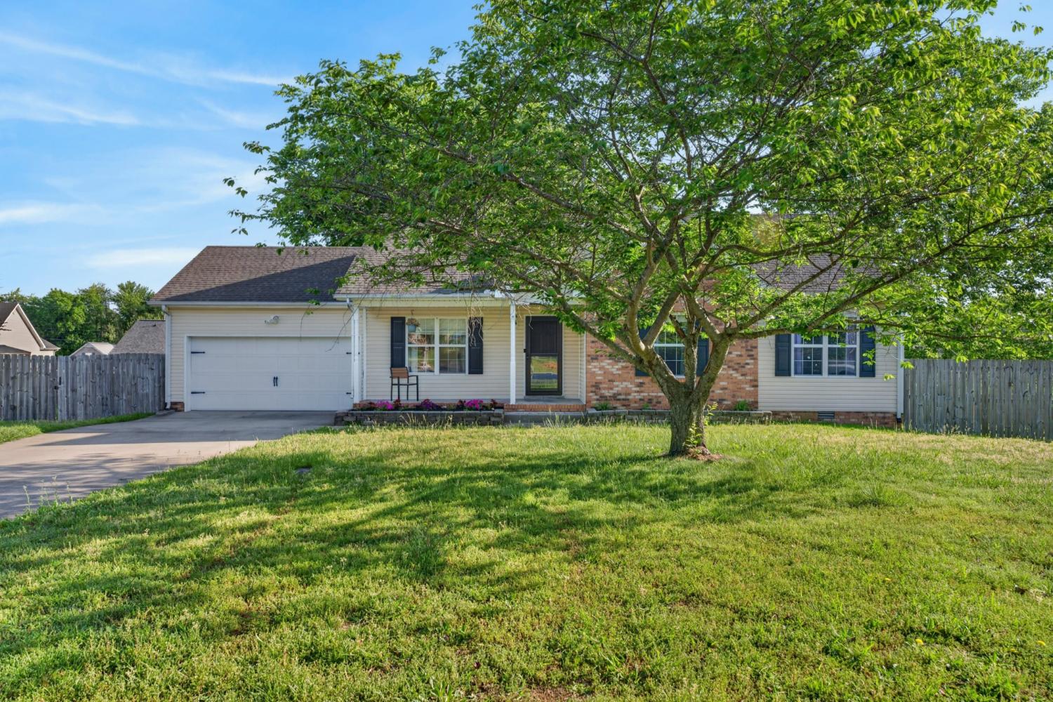 327-White-Birch-Ct For Sale