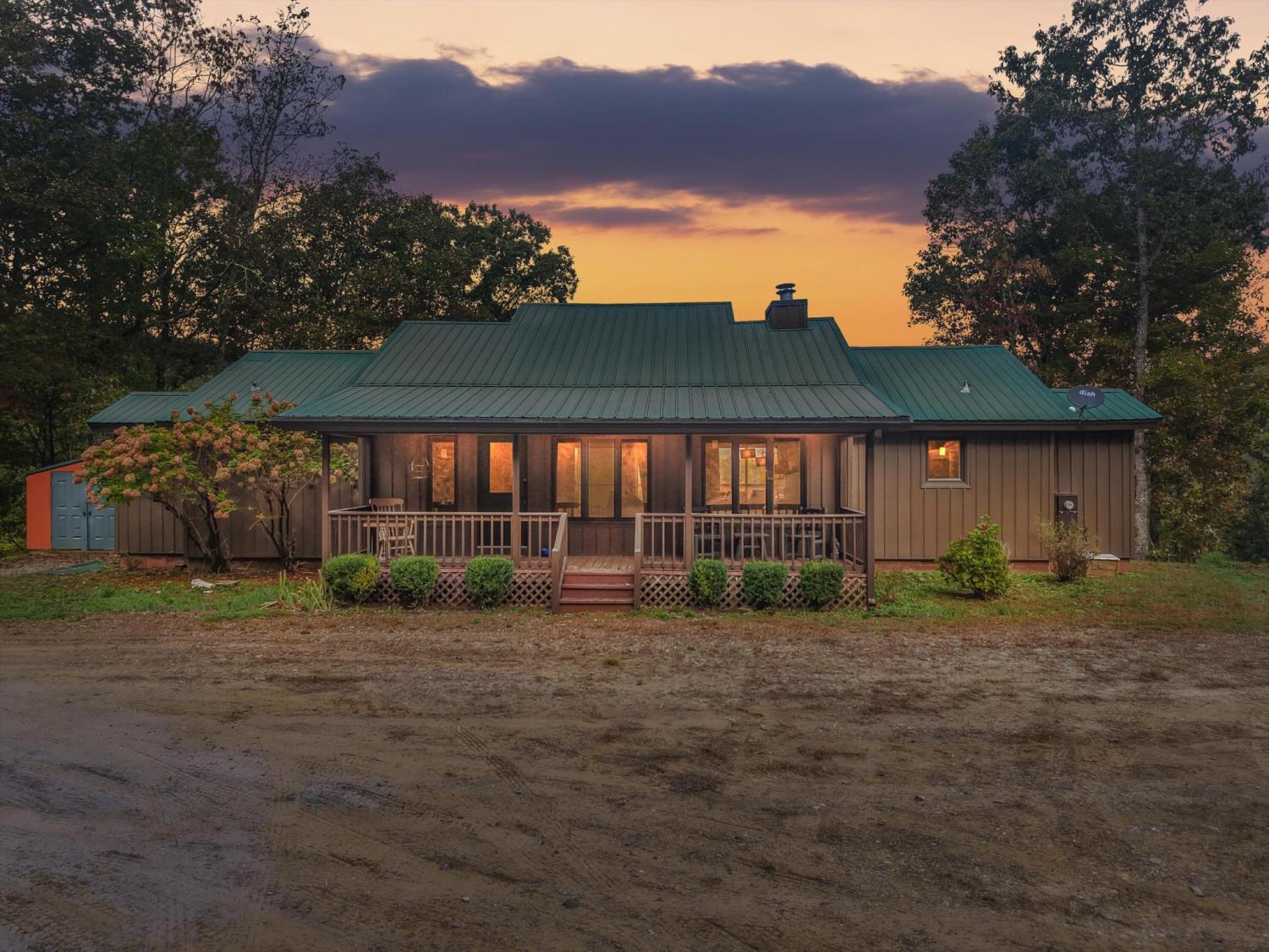 1051-Ducks-Nest-Road For Sale