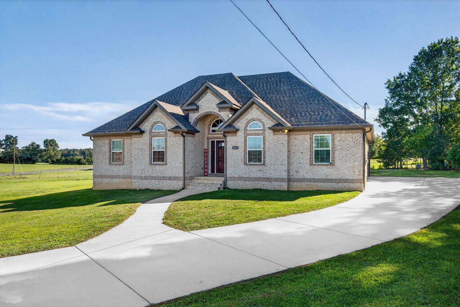 3019-Cambridge-Ct For Sale