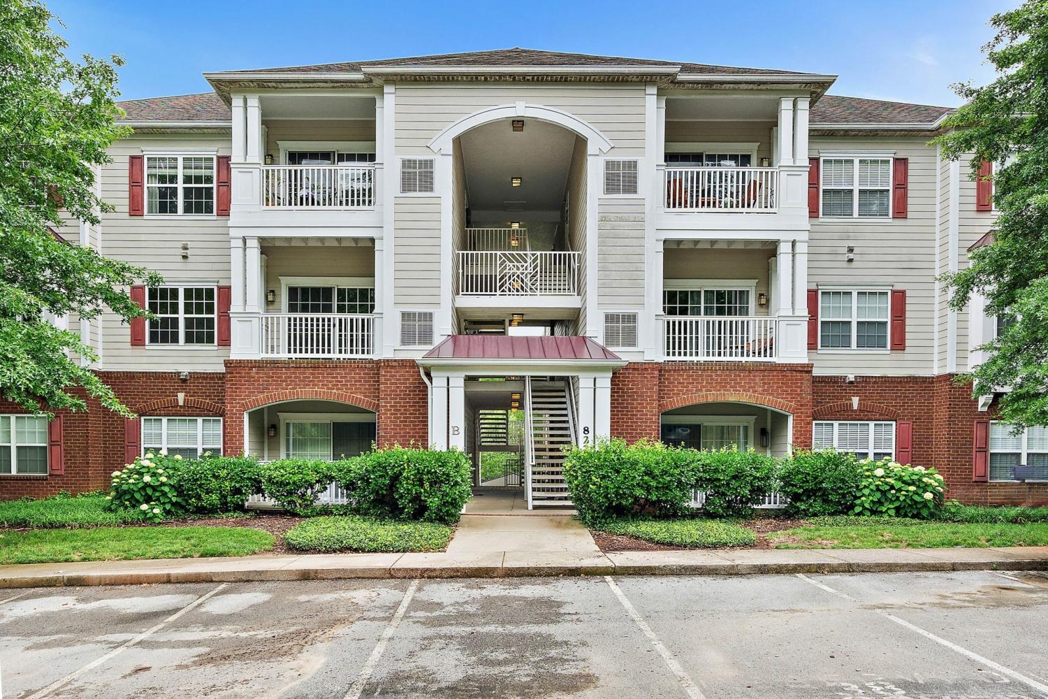 8221-Lenox-Creekside-Dr For Sale
