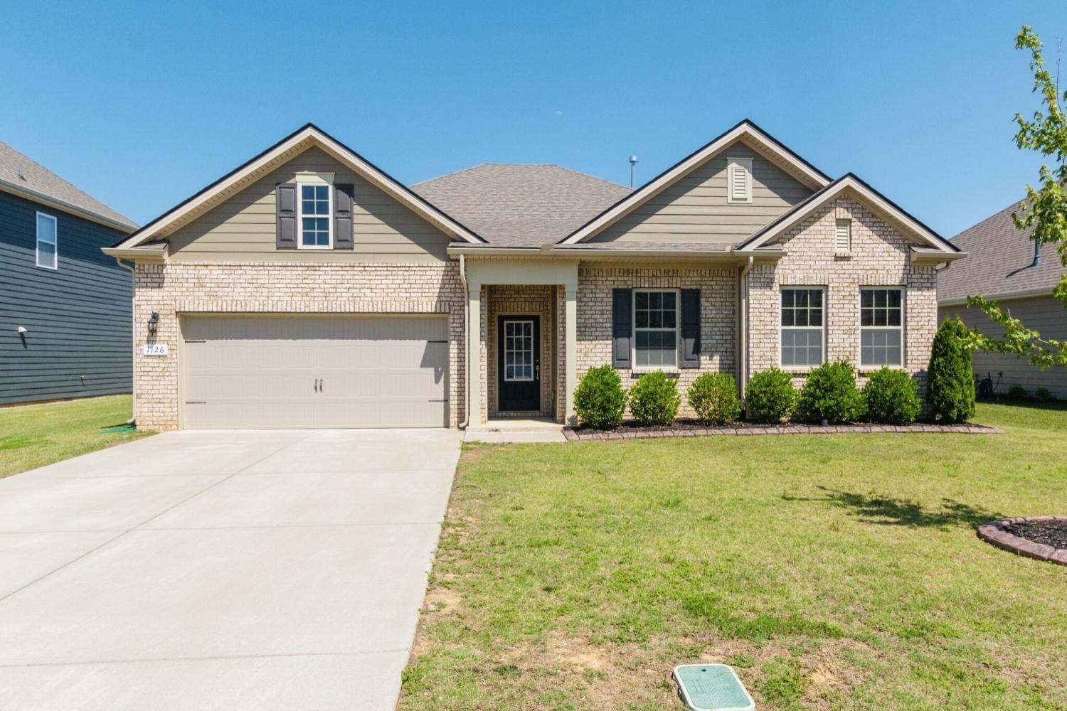 1126-Black-Oak-Dr For Sale