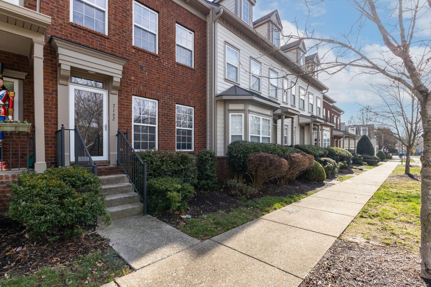 7162-Sunnywood-Dr For Sale