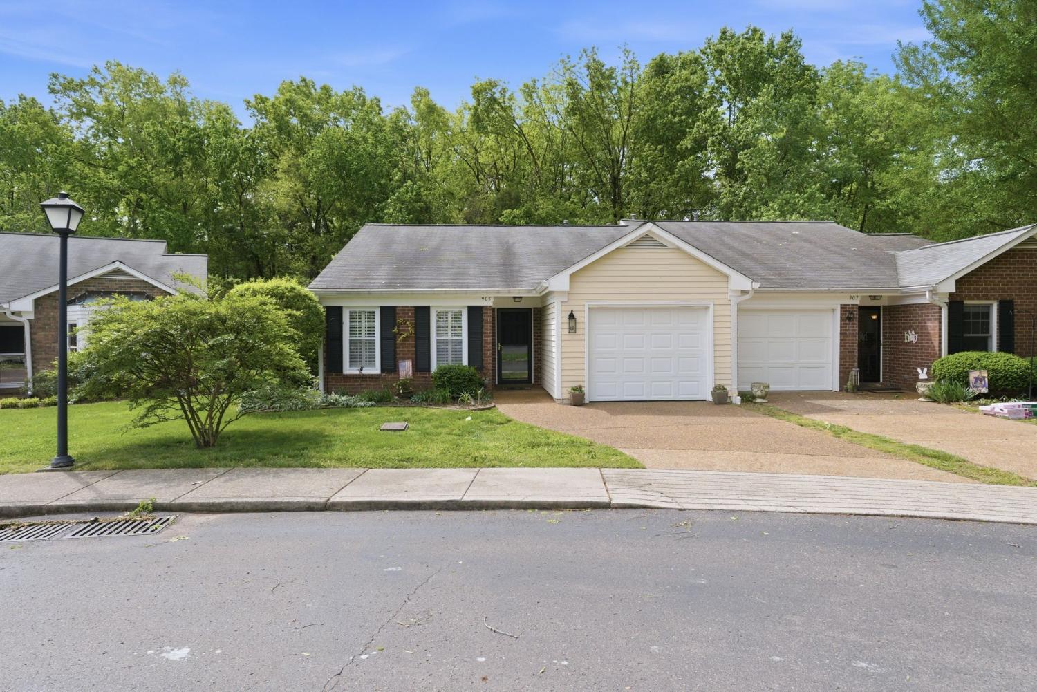 905 Glenmary Ct TN 37205 For Sale - 