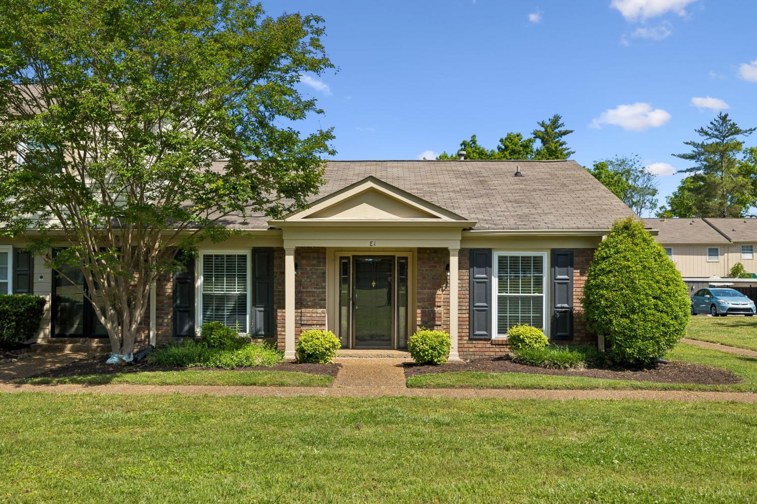 8207-Sawyer-Brown-Rd For Sale