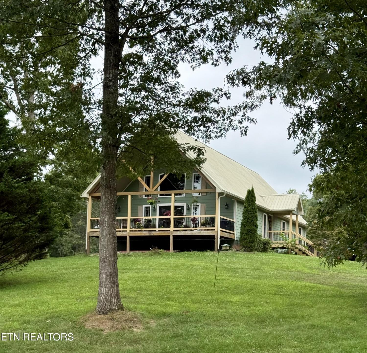 930-Spruce-Creek-Drive For Sale