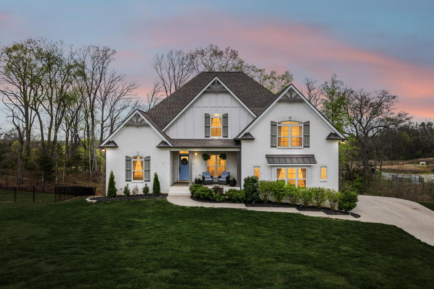 230-Amana-Dr For Sale