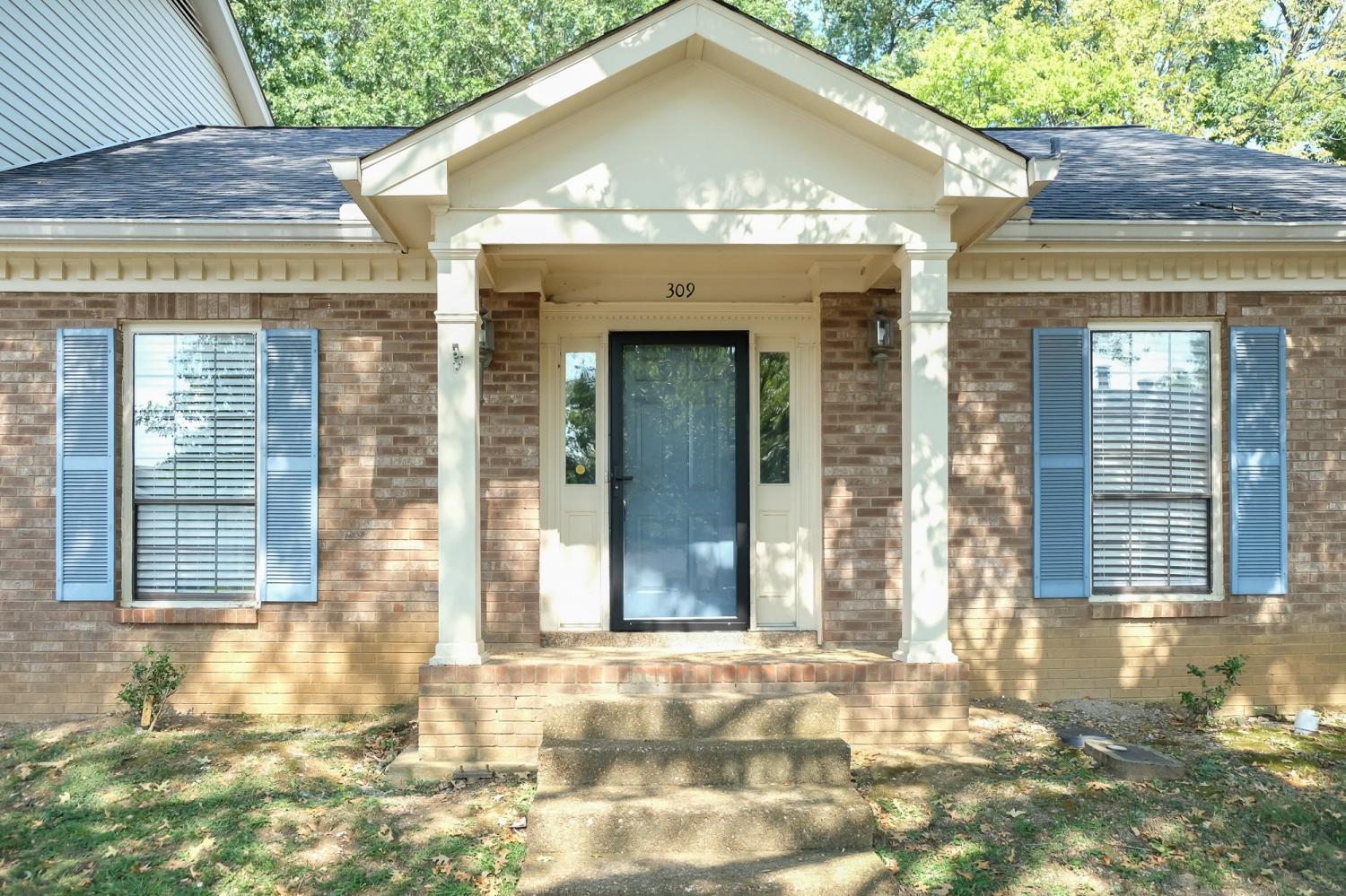 309-Brentwood-Pt For Sale