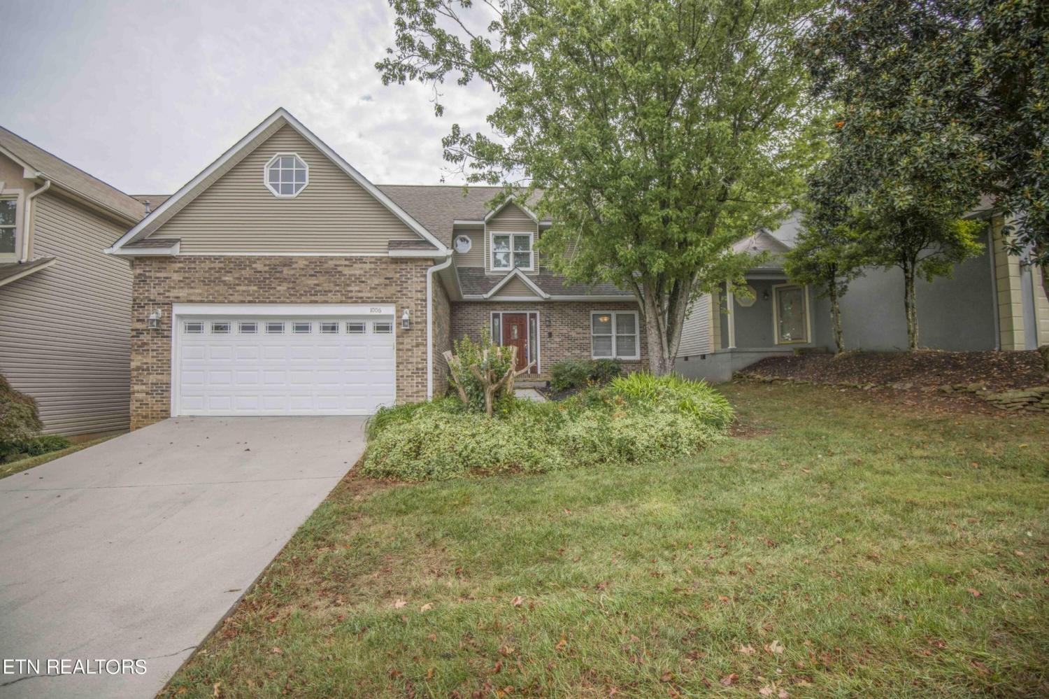 1006-Middleton-PLace For Sale