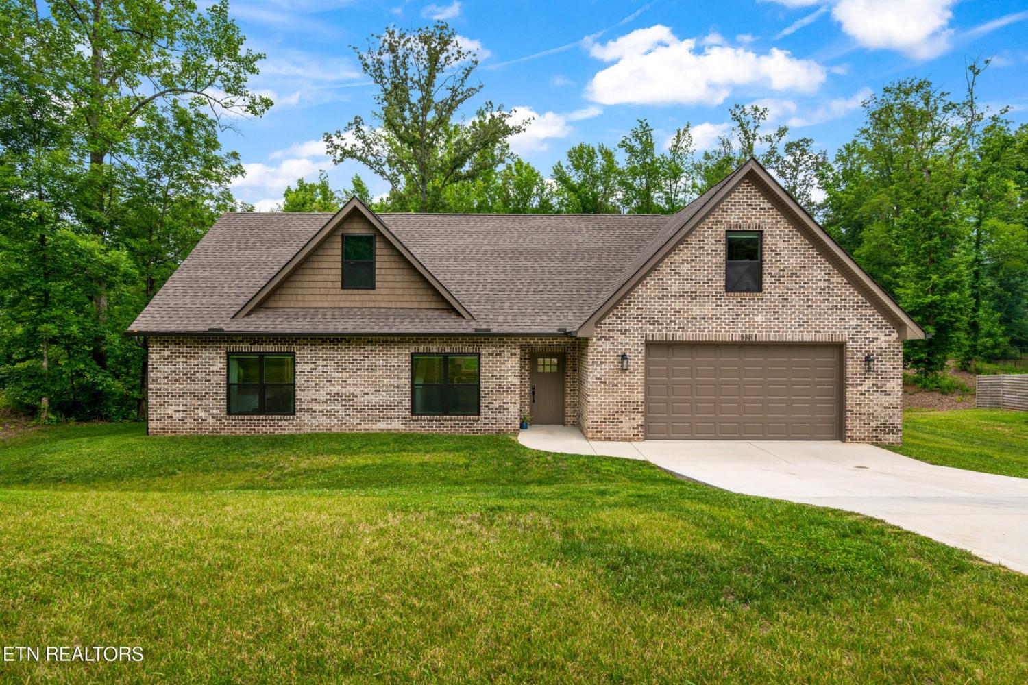 538-Robinson-Tr For Sale