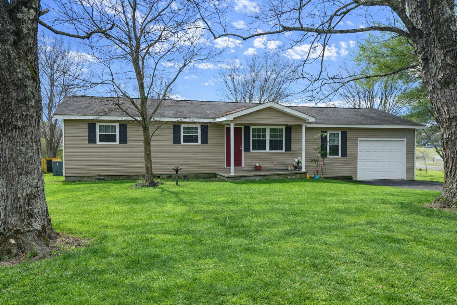 7283-McMinnville-Hwy For Sale