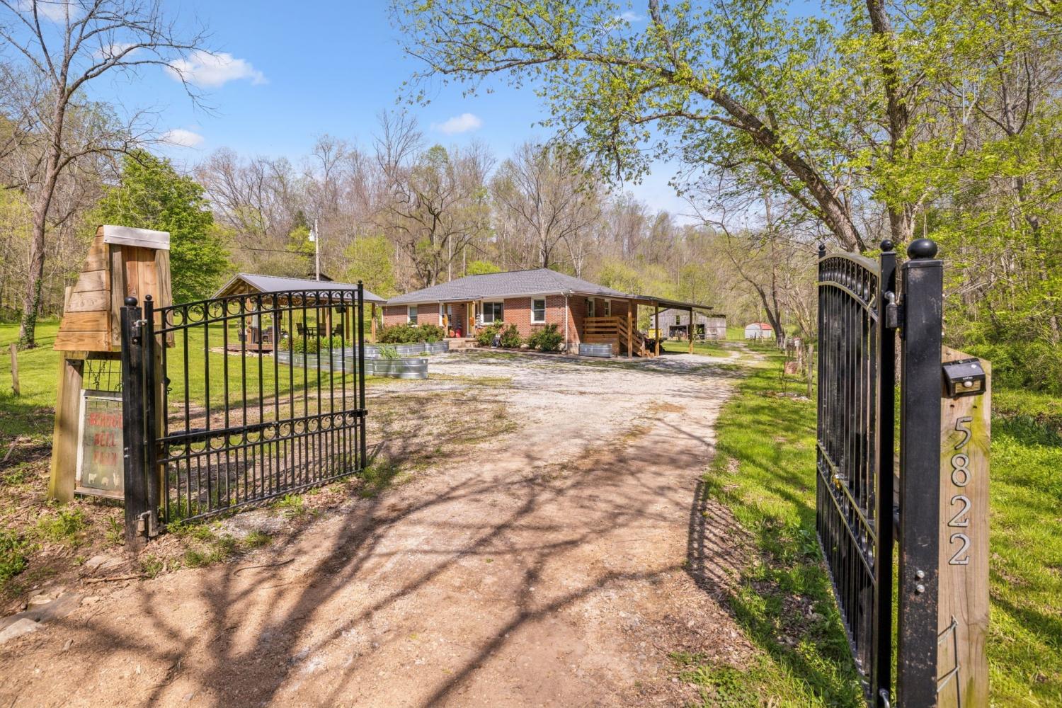5822-Fly-Hollow-Rd For Sale