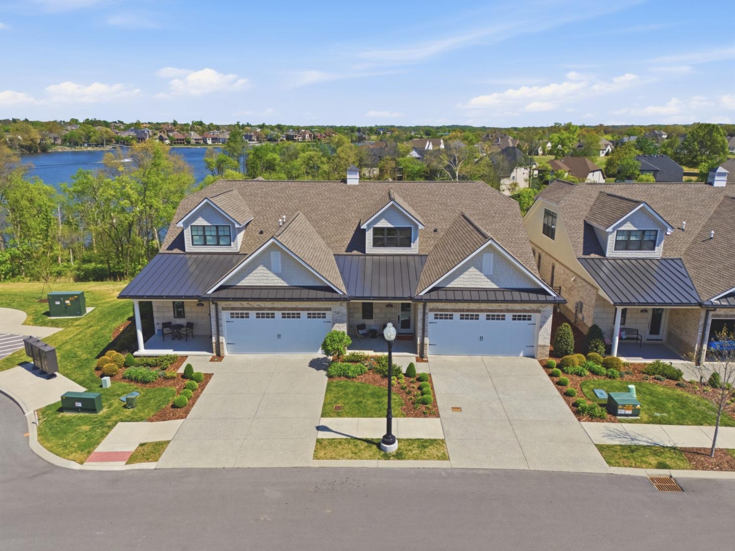 1024-Club-View-Drive For Sale